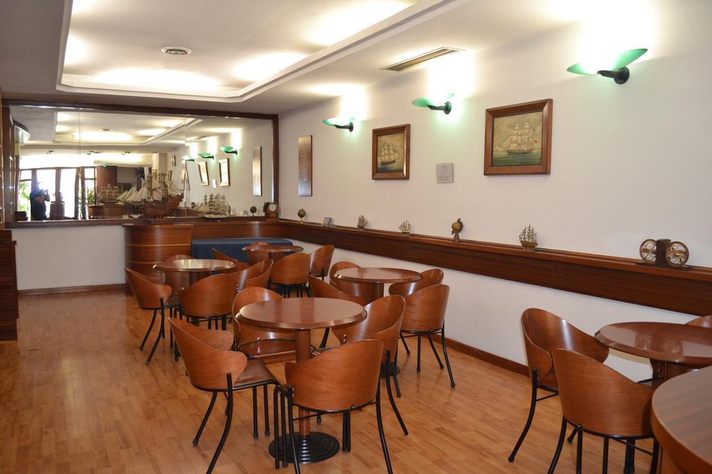 Hotel La Bussola Anzio Eksteriør billede