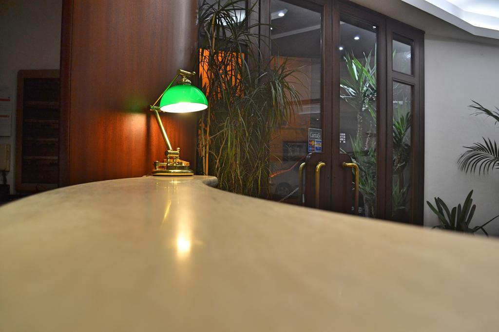 Hotel La Bussola Anzio Eksteriør billede